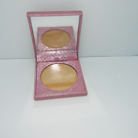 MALLY Perfect Prep Neutralizing Powder Primer (Light/Medium) 0.30oz - Picture 3 of 6